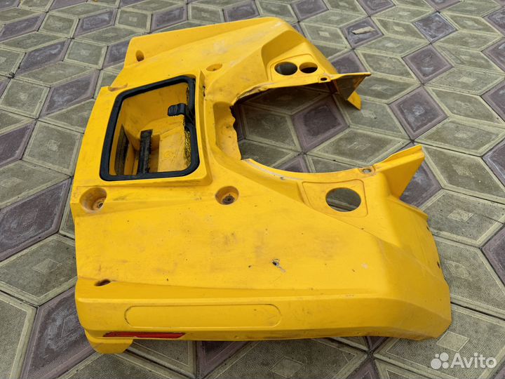 Щиток облицовки, пластик BRP G1 outlander 800 XT