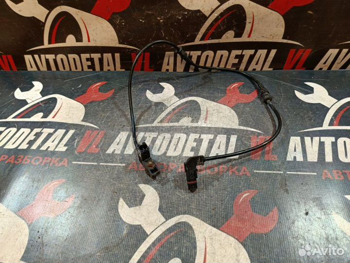 Датчик износа тормозных колодок передний правый