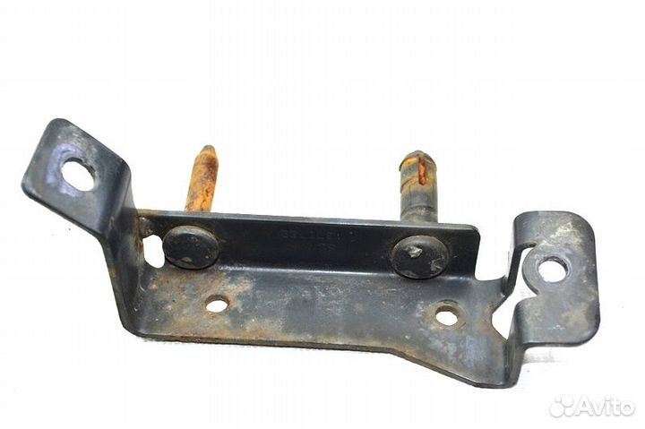 Кронштейн спойлера кабины scania R-series (01.04)