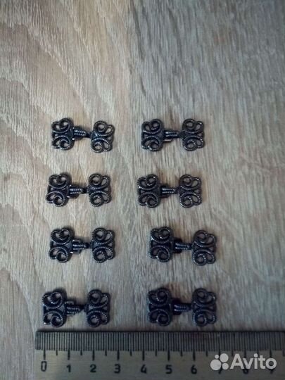 Крючки для одежды