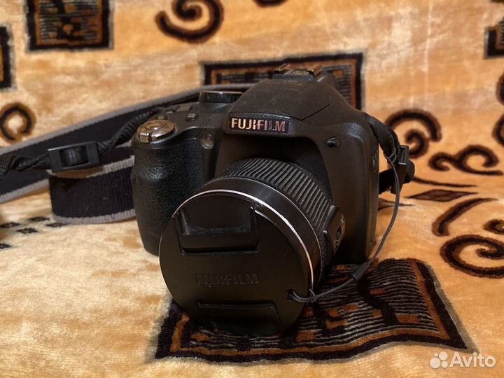 Цифровой фотоаппарат Fujifilm