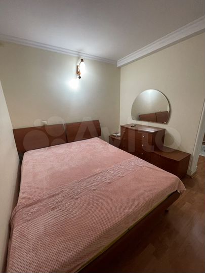 2-к. квартира, 65 м², 1/5 эт.