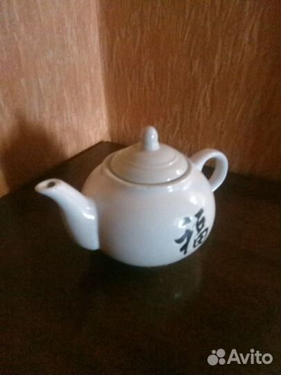 Чайник заварочный фарфоровый