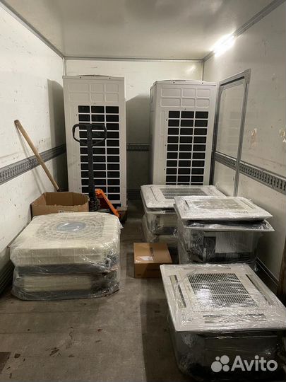 Промышленный кассетный кондиционер Самсунг