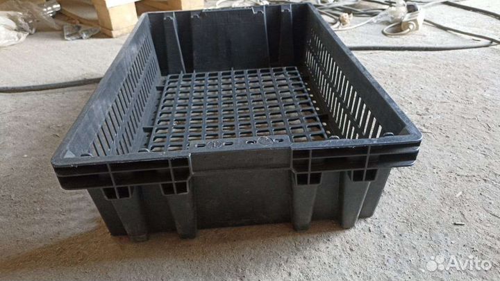 Пластиковые ящики бу