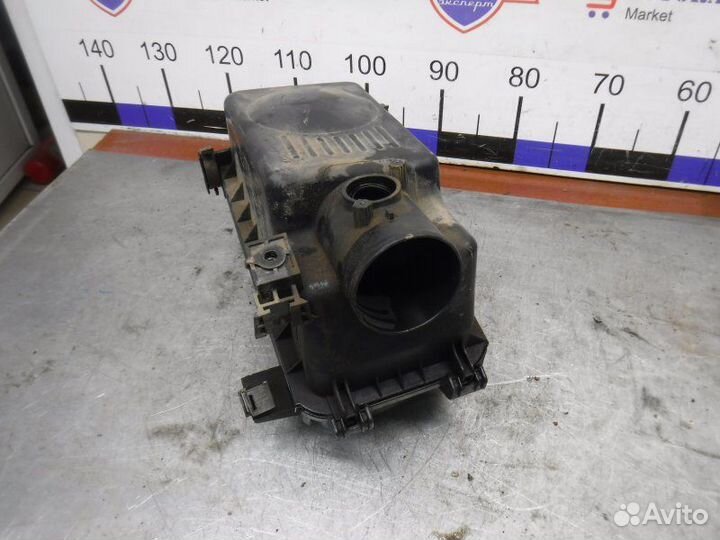 Корпус воздушного фильтра Toyota Corolla 120 4ZZ