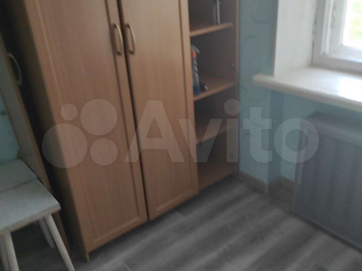 Комната 12,8 м² в 1-к., 2/5 эт.