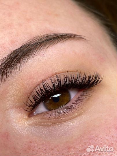 Наращивание ресниц,окрашивание бровей,лами