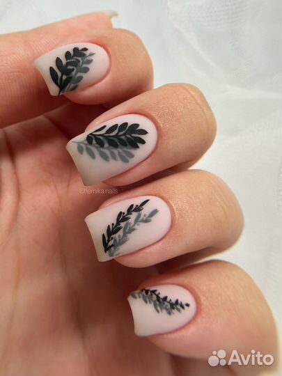 Модели на маникюр в салон красоты