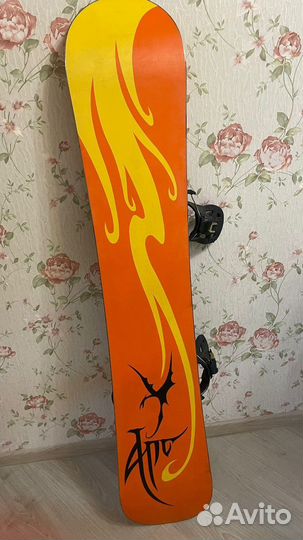 Сноуборд, крепления, ботинки, шлем