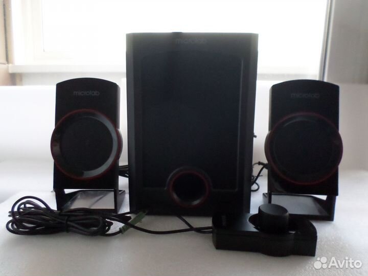 Microlab M-111 акустическая стерео система 2.1