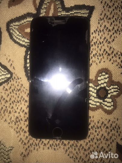 Телефон iPhone 7 128gb