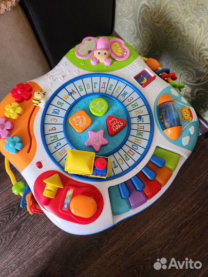 Развивающий стол