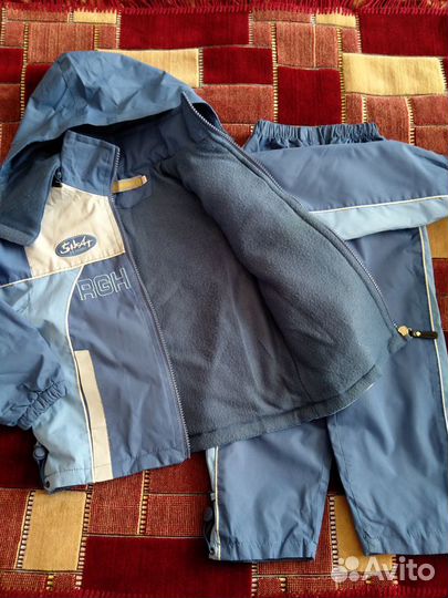 Спортивный костюм