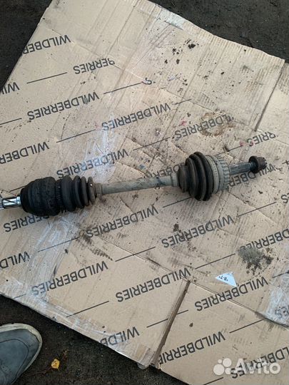 Привод левый opel vectra b 1,6 механика