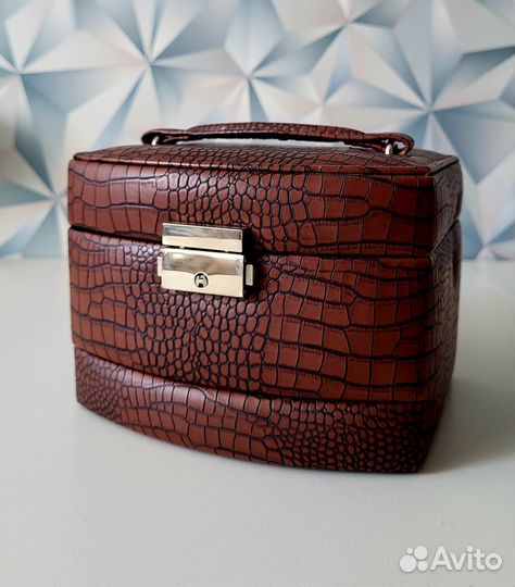 Органайзер, шкатулка для бижутерии и украшений