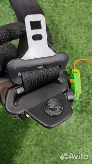 Ремень безопасности задний левый Volvo XC90 2006