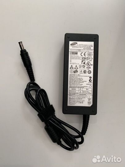 Зарядка для ноутбука samsung 60W