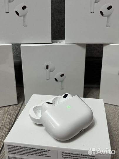 Продам наушники airpods 3