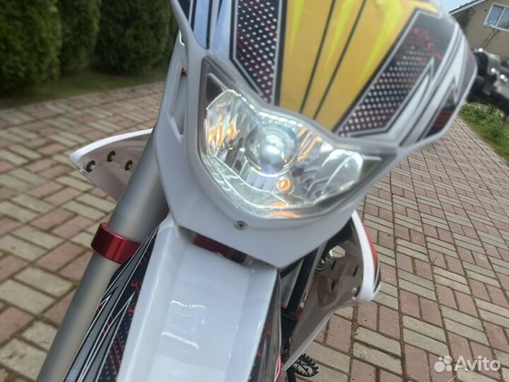 Питбайк Wels RT 140, 19/16, 9.9 моточасов