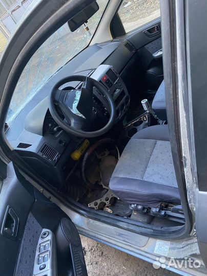 В полном разборе Hyundai Getz GLS 1.3