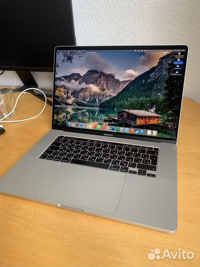 Macbook Pro 16 ростест, core i7, 16gb 512ssd
