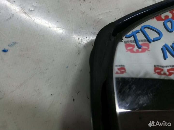 Зеркало левое Suzuki Escudo TD01W G16A 1992