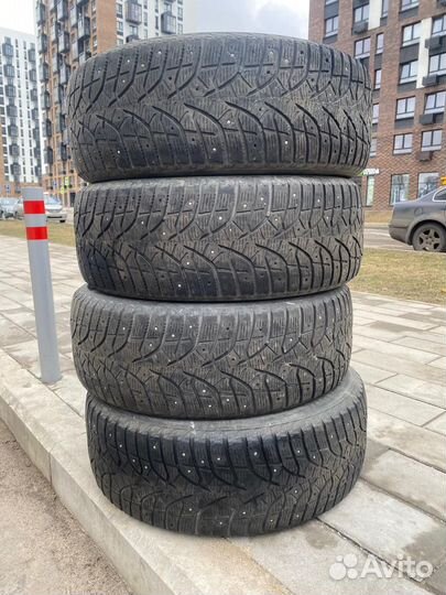 Bridgestone Blizzak Spike-02 265/60 R18 40W