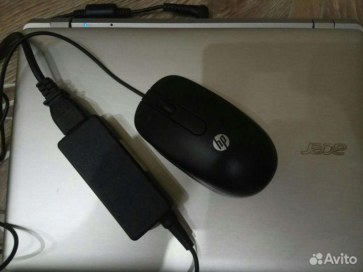 Ноутбук Acer Aspire E11 E3-112-C97Q