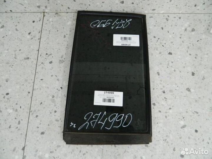 Стекло двери задней левой форточка Mitsubishi Paje