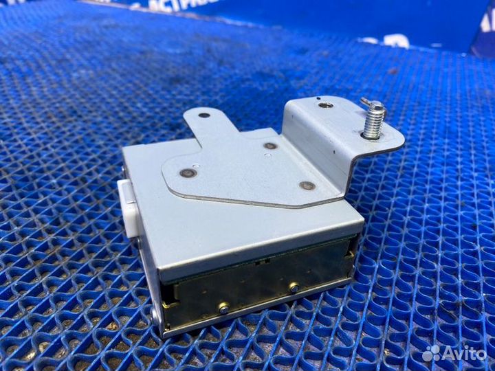 Блок управления парктроником Nissan Murano Z50