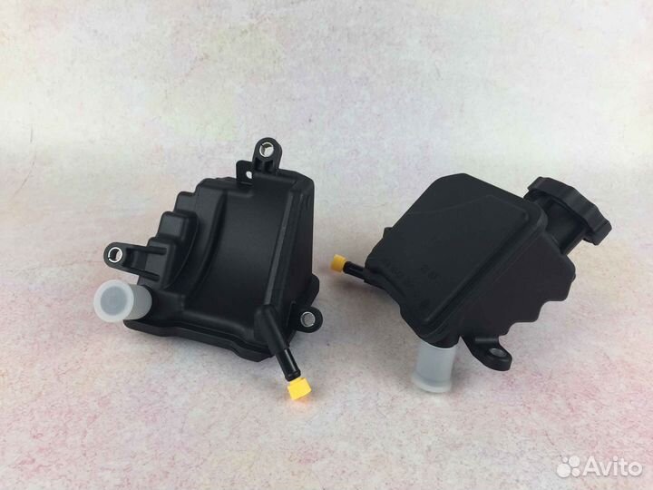 Бачок гур Mercedes GLK X204 (дизель)