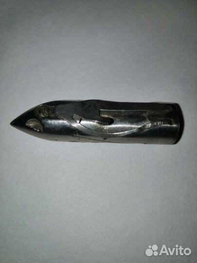 Продам челнок на швейную машинку singer