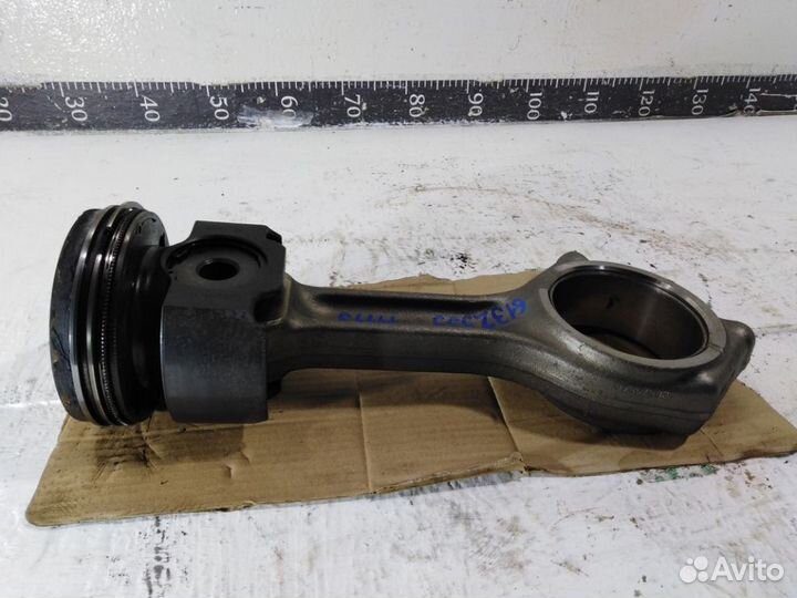 Поршень с шатуном Рено FM 13