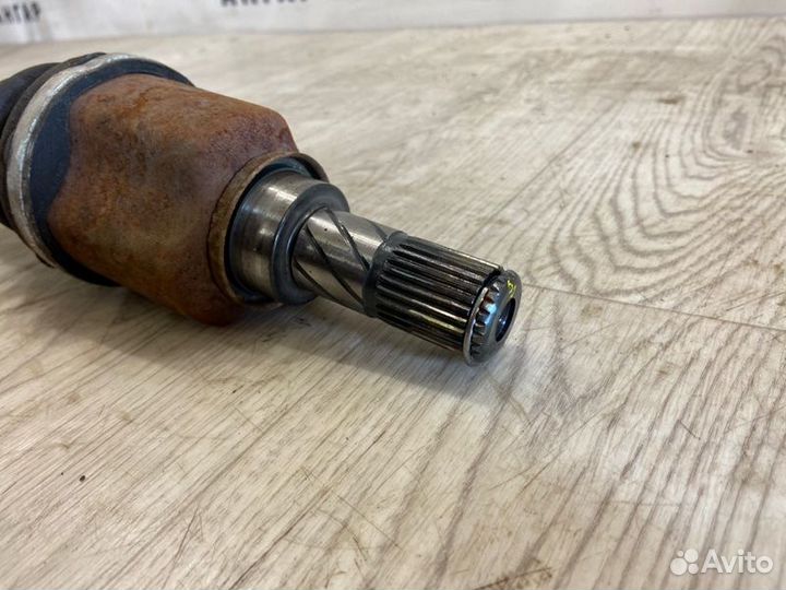 Привод передний правый Nissan Note E11 (1.4)