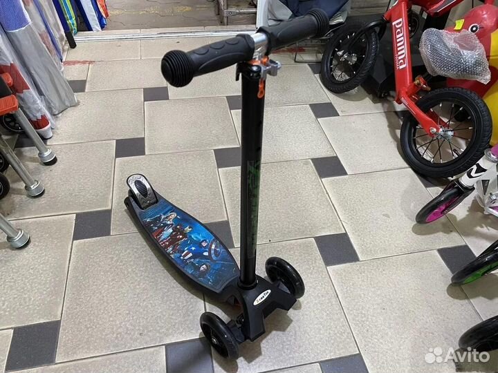 Самокат для детей - разного цвета