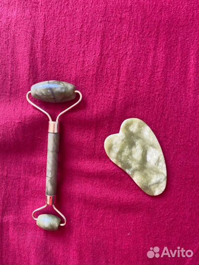 Нефритовый ролик (массажер)