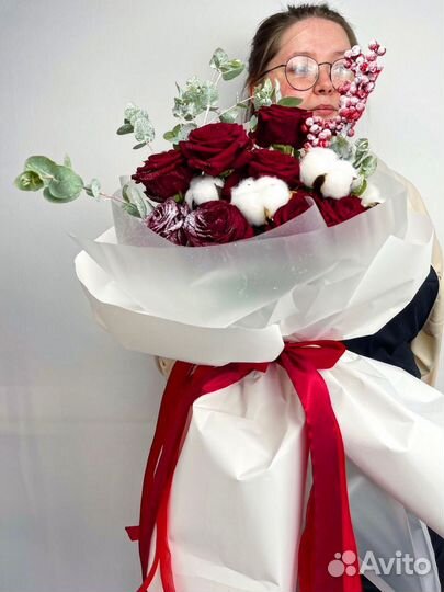 Букет из красных роз