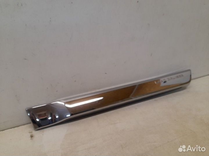 Молдинг двери задний левый Toyota Land Cruiser 200