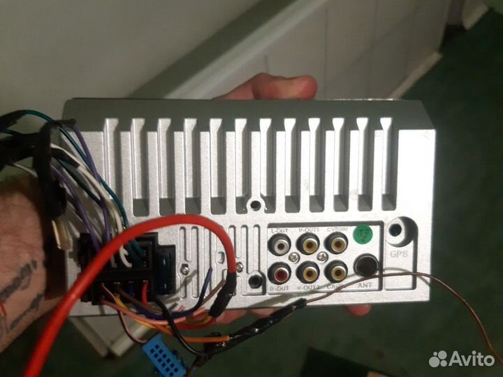 Автомобильный магнитофон