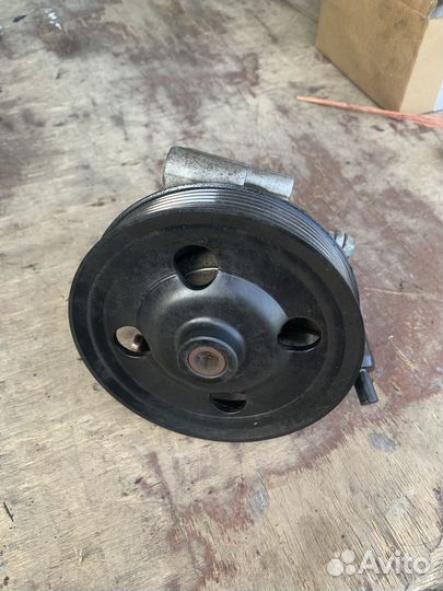 Насос гур freelander 2