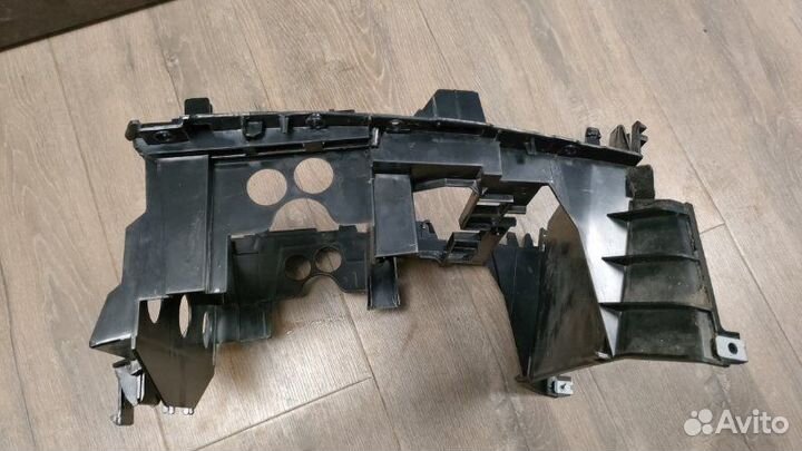 Кронштейн Mercedes Gl 320 Cdi 164 642.940 2008