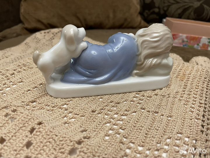 Фарфоровые статуэтки