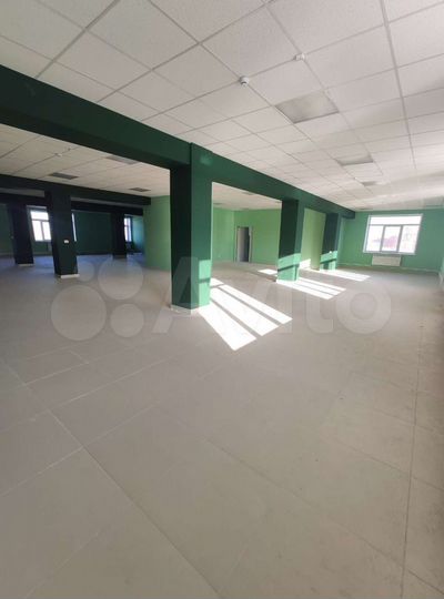 Торговая площадь, 300 м²