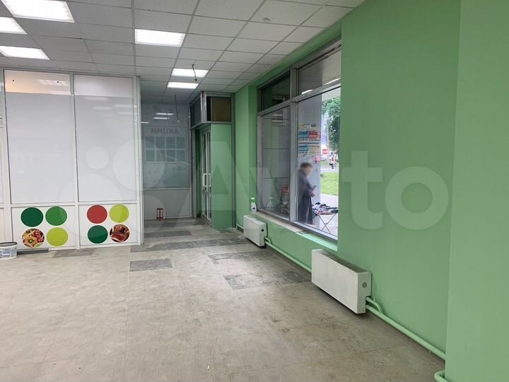 Торговое помещение, 280 м²