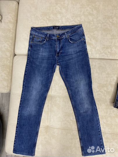 Джинсы мужские