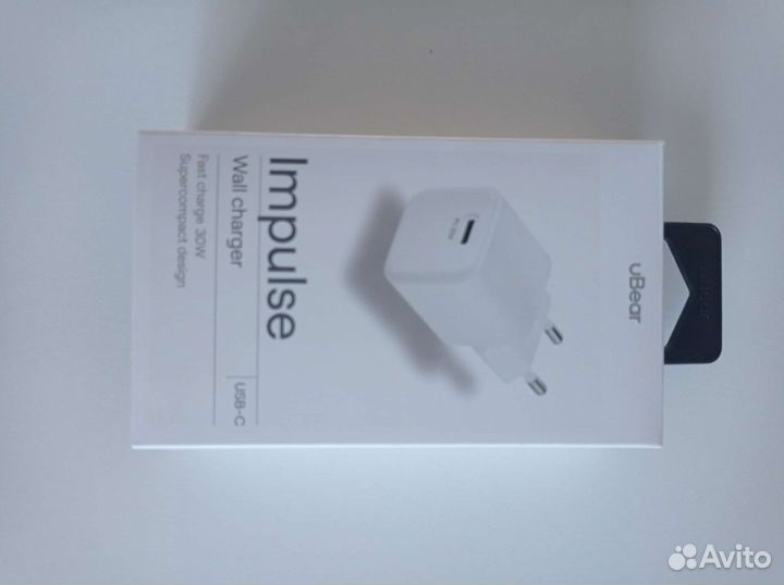 Сетевое зарядное устройство