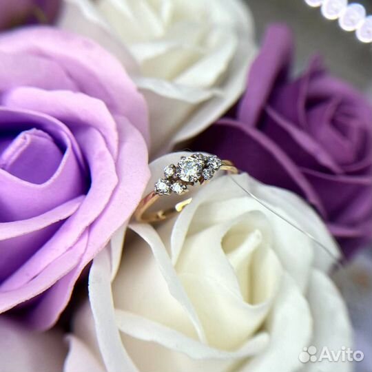 Золотое кольцо 585 пробы золото