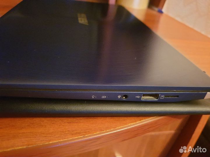 Ноутбук asus UX433FLC