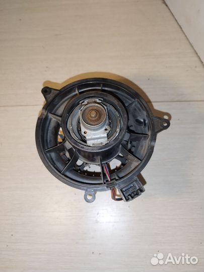 Моторчик печки Ford Fusion